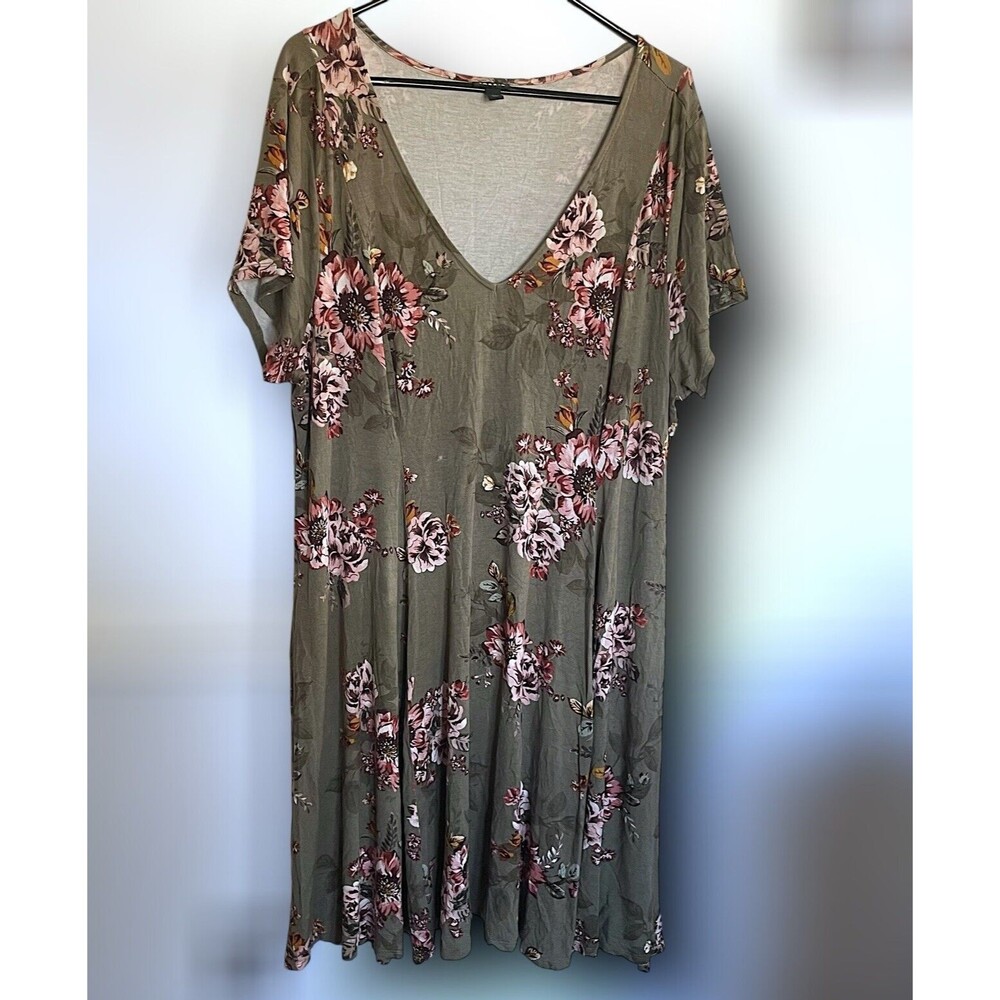 Torrid Midi Dress Plus Size 2 Green Floral Mermaid With Pockets